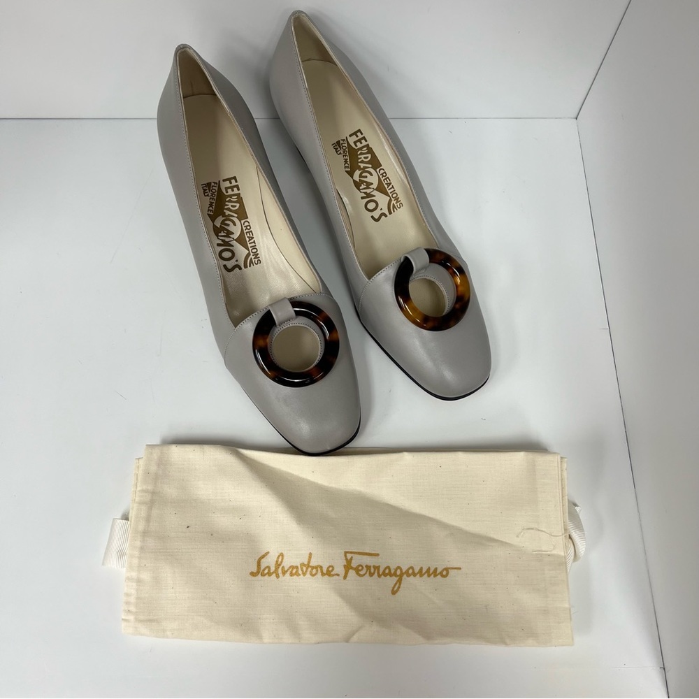Salvatore Ferragamo Heels in Grey